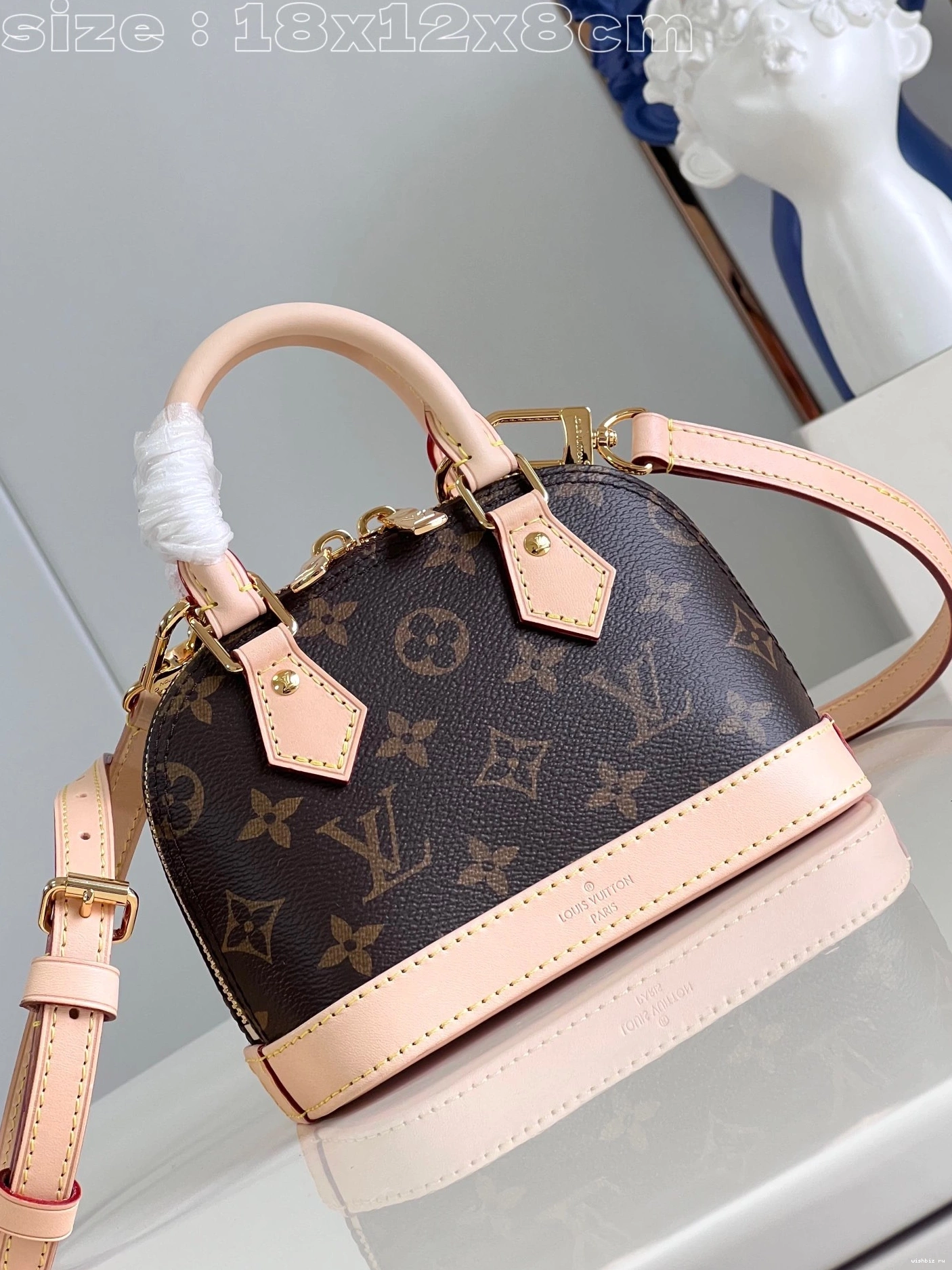 WIS VUITTON Alma Nano LOUIS 1209